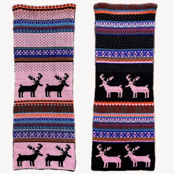 Lovarzi Reversible Reindeer Fair Isle Knit Winter Oversized Knit Scarf - Picture 3 of 4